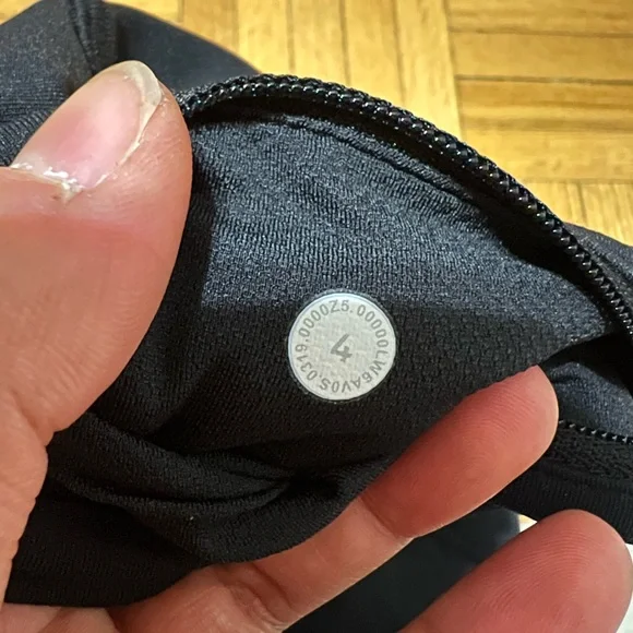 Lululemon pace rival tight - Picture 10 of 12